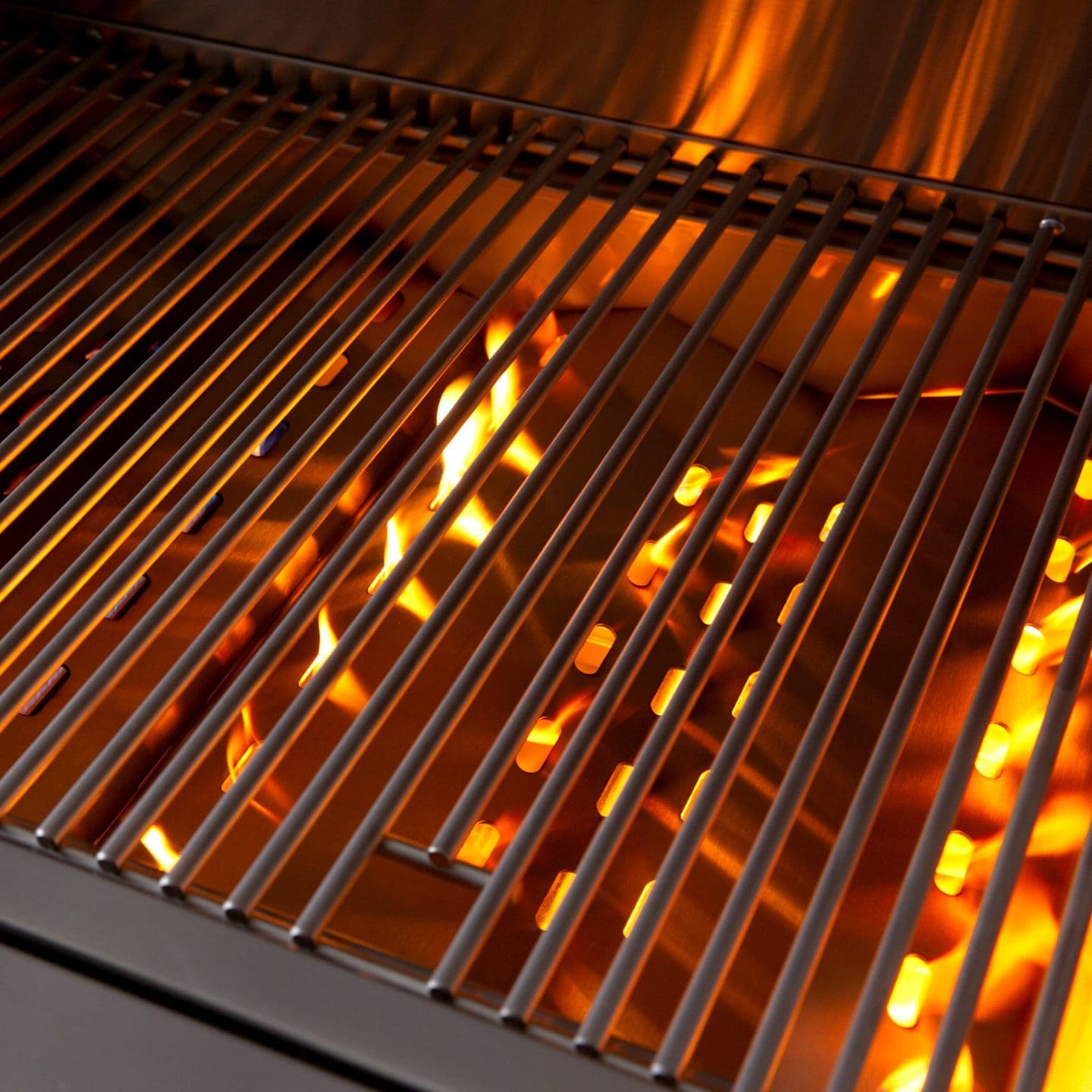 Stock Image - Summerset - 30in. Resort Built-In Grill Summerset - Builders Materials