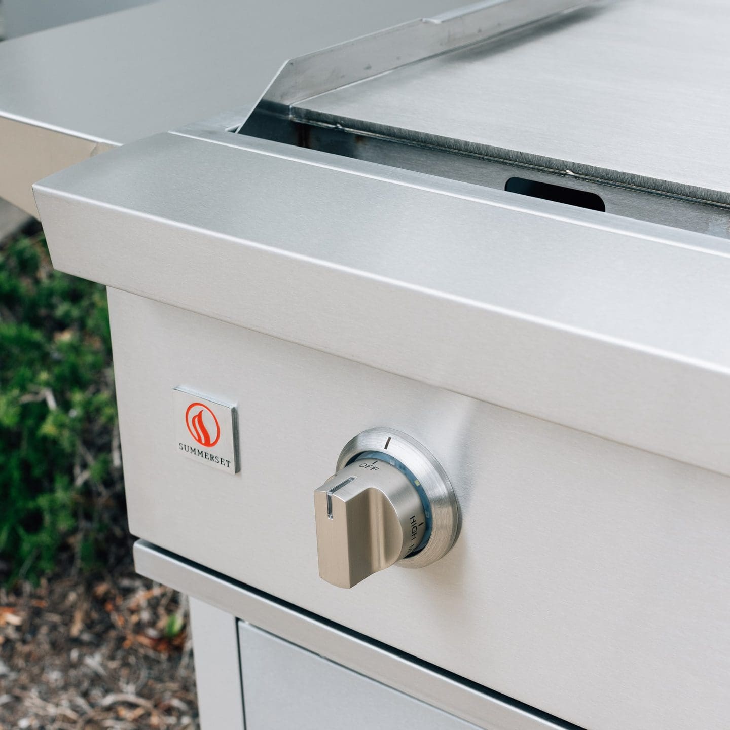 Stock Image - Summerset - 30in. Griddle Pro Built-In Summerset - Builders Materials