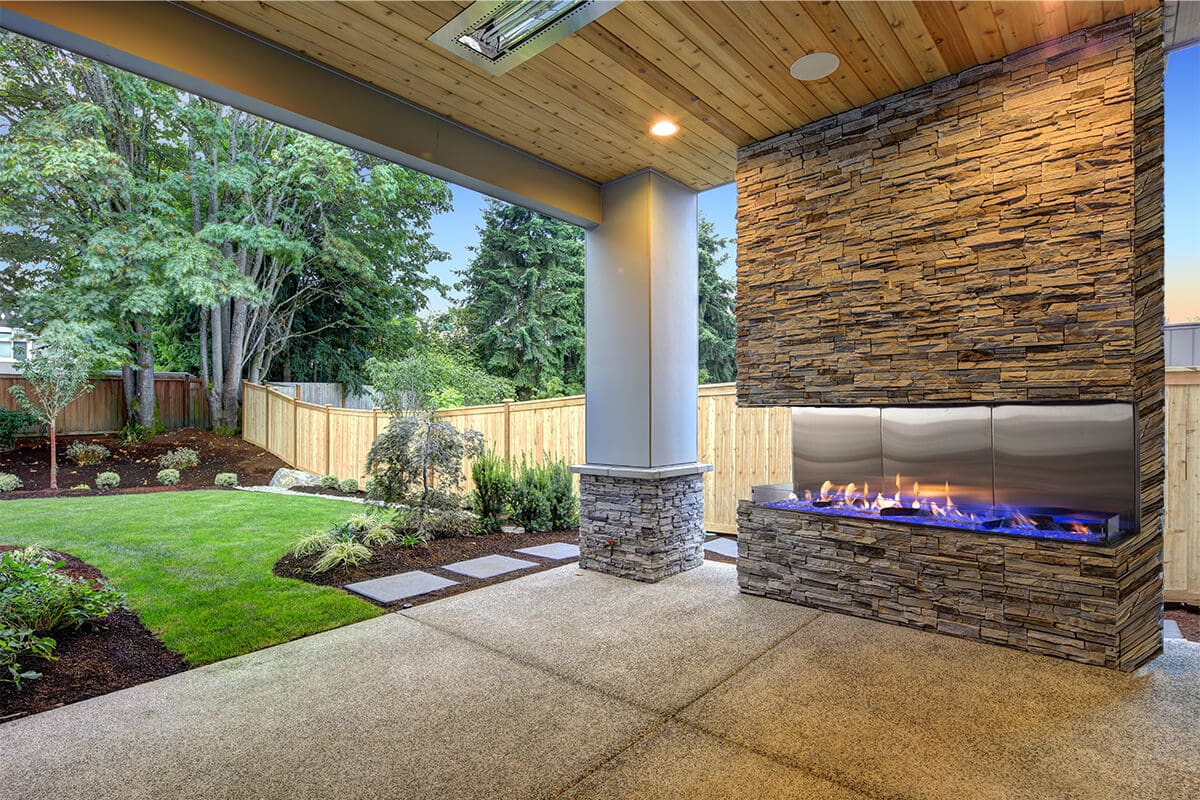 Stock Image - Flare - Outdoor Double Corner Flare Fireplaces Gas Bay Fireplace & Outdoor Fire - Builders Materials